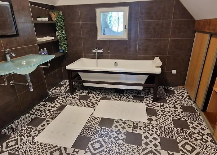 Jardins De Mélusine - Maison En Pierres Villa *